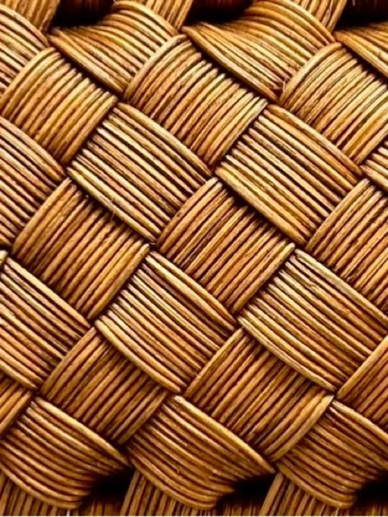 NWOT Amazing Woven Straw Clutch in Brown - Picture 2 of 7